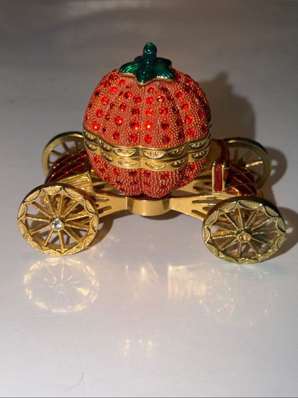 Ornamental Cinderella Pumpkin Carriage Jewelry Trinket Carriage Like New - Picture 2 of 9